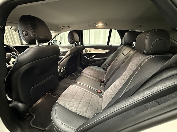 Mercedes-Benz E220 d 7 of 16