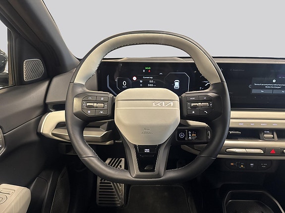 Kia EV4 17 of 21