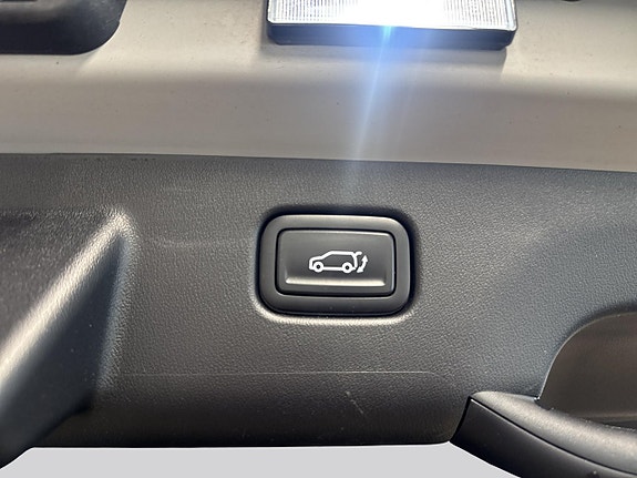 Kia EV4 16 of 21