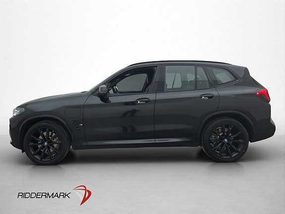 BMW X3 4 of 5
