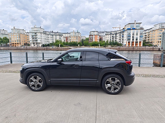 Mazda MX-30 3 of 5