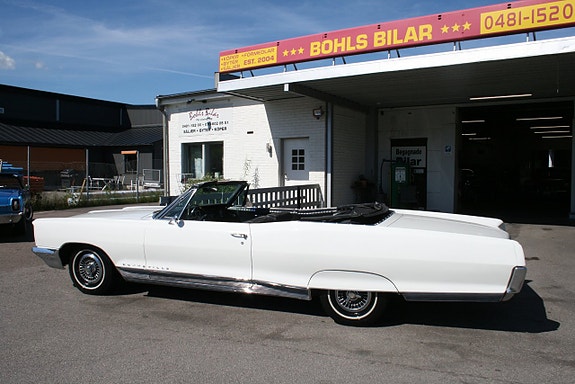Pontiac Bonneville
