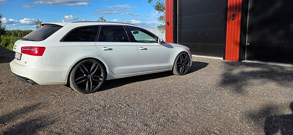 Audi A6 4 of 6