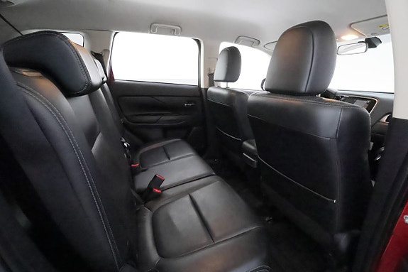 Mitsubishi Outlander 20 of 28
