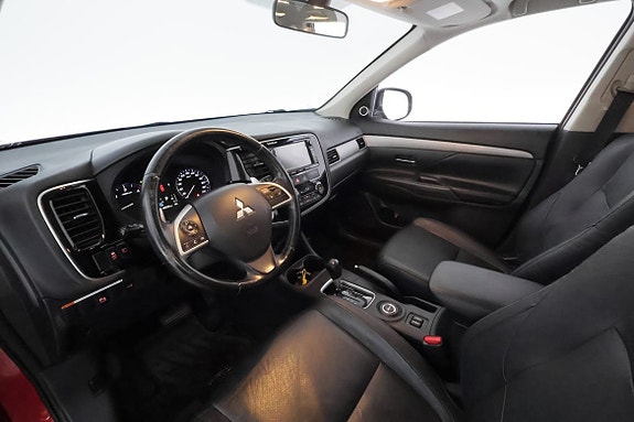Mitsubishi Outlander 12 of 28