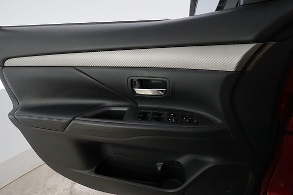 Mitsubishi Outlander 26 of 28
