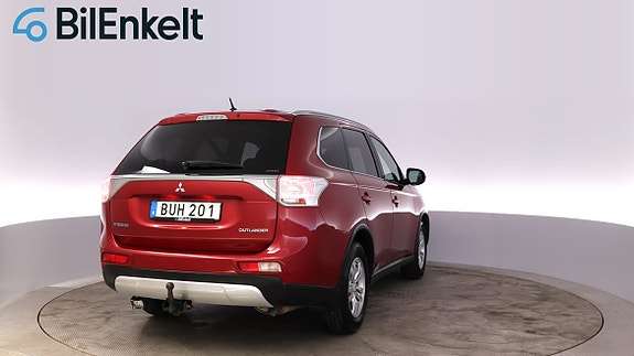 Mitsubishi Outlander 28 of 28