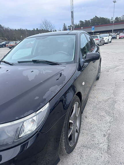 Saab 9-3 4 of 5