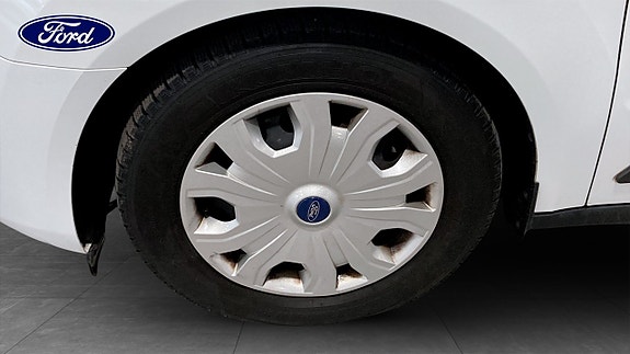 Ford Transit Connect 9 of 9