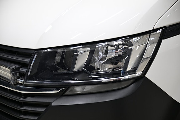 Volkswagen Transporter 7 of 30