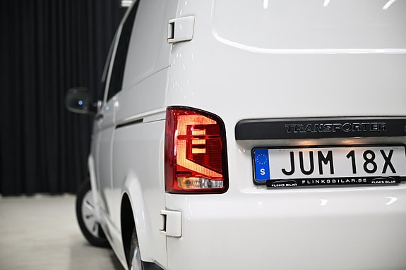 Volkswagen Transporter 13 of 30