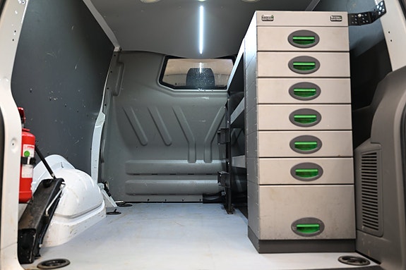 Volkswagen Transporter 17 of 30