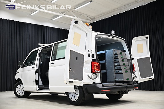 Volkswagen Transporter 11 of 30