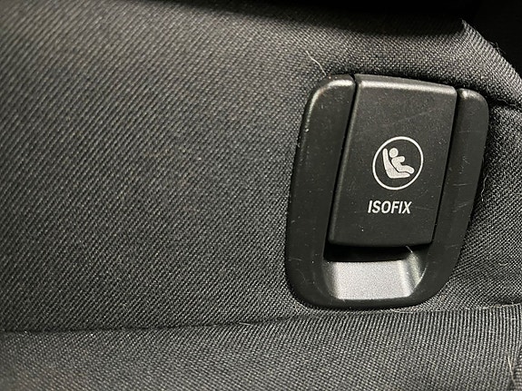 BMW 218 19 of 20