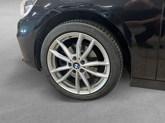 BMW 218 8 of 20