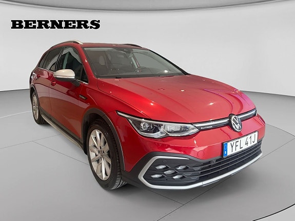 Volkswagen Golf Alltrack 6 of 15