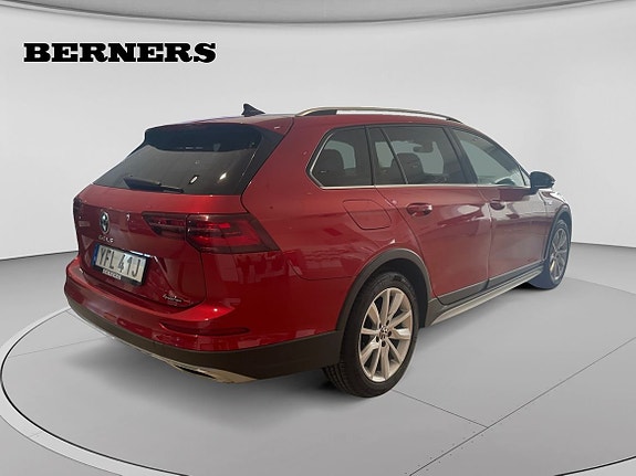 Volkswagen Golf Alltrack 5 of 5