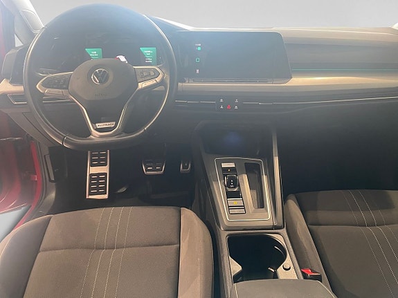 Volkswagen Golf Alltrack 10 of 15
