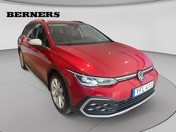 Volkswagen Golf Alltrack 15 of 15
