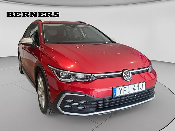 Volkswagen Golf Alltrack 7 of 15