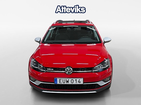 Volkswagen Golf Alltrack 8 of 15