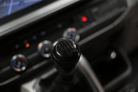 Volkswagen Transporter 25 of 30