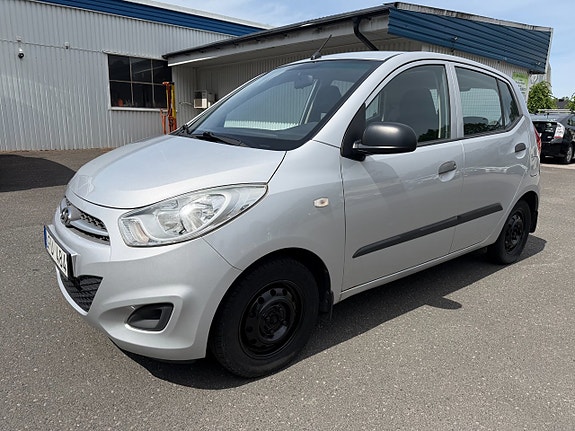 Hyundai i10 3 of 5