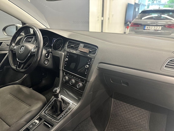Volkswagen Golf I 8 of 17