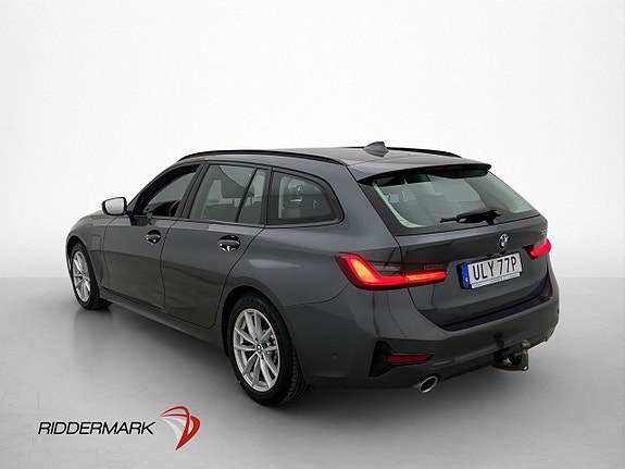 BMW 330e 5 of 30