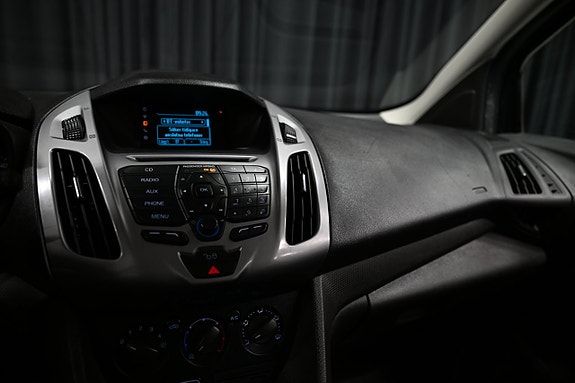 Ford Connect Tourneo 23 of 28