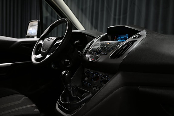 Ford Connect Tourneo 27 of 28