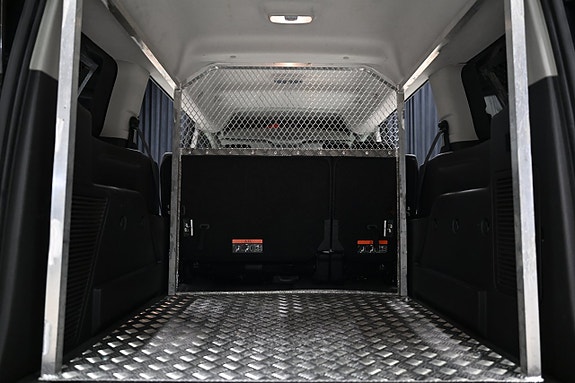 Ford Connect Tourneo 7 of 28