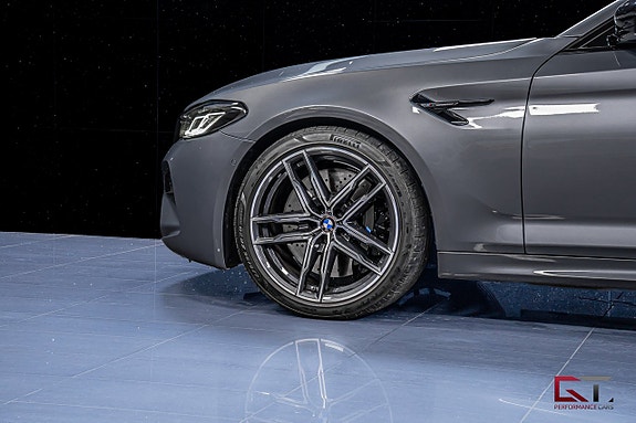 BMW M5 6 of 24
