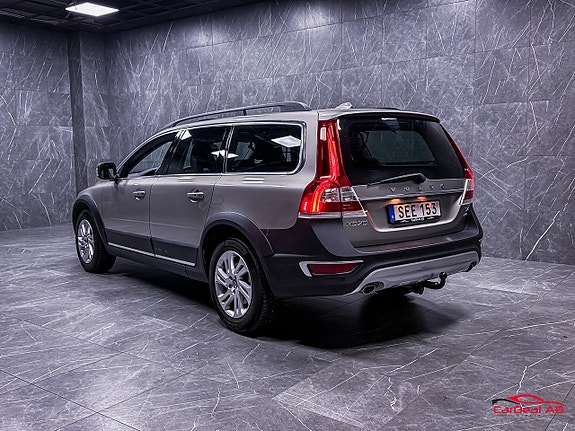 Volvo XC70 5 of 27