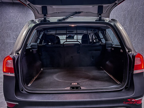 Volvo XC70 27 of 27