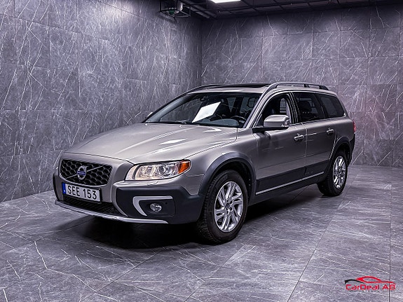 Volvo XC70 3 of 27