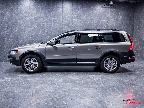 Volvo XC70 4 of 28