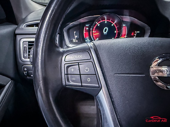 Volvo XC70 20 of 28