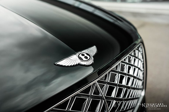 Bentley Bentayga 27 of 30