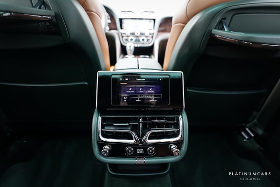 Bentley Bentayga 10 of 30
