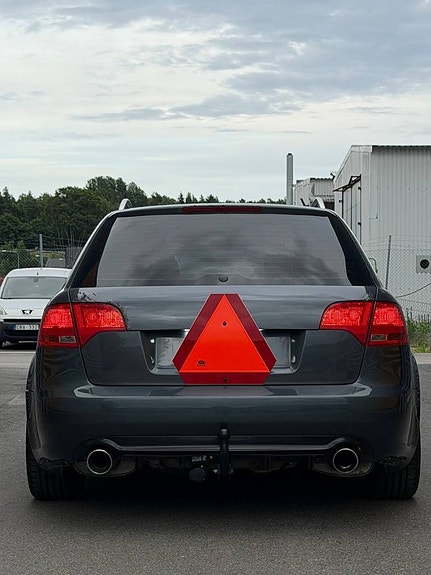 Audi A4 2 of 12