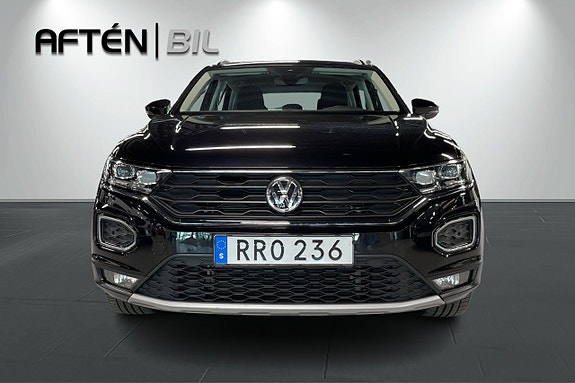 Volkswagen T-Roc 3 of 29