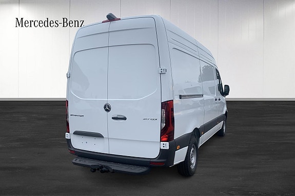 Mercedes-Benz Sprinter 317 8 of 11