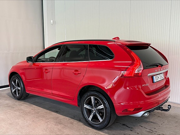 Volvo XC60 8 of 19
