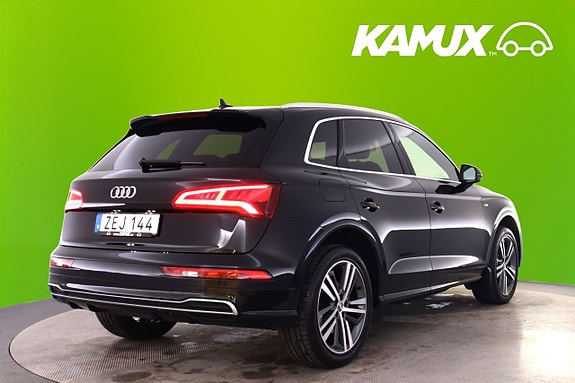 Audi Q5 4 of 5