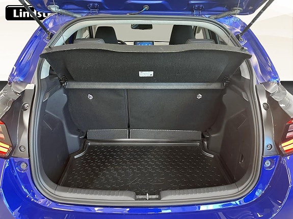 Toyota Yaris 12 of 22