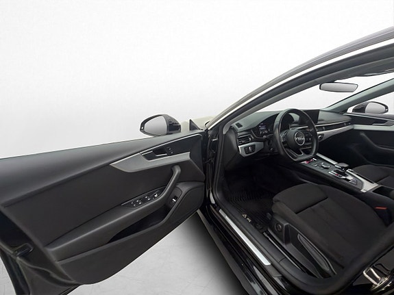 Audi A5 12 of 30