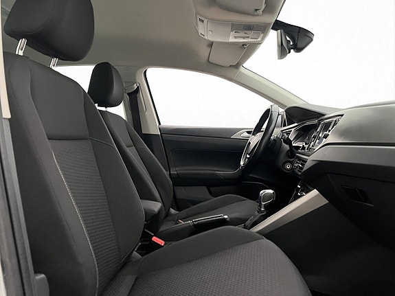 Volkswagen Polo 23 of 30