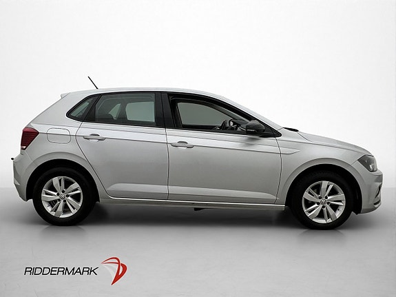 Volkswagen Polo 9 of 30