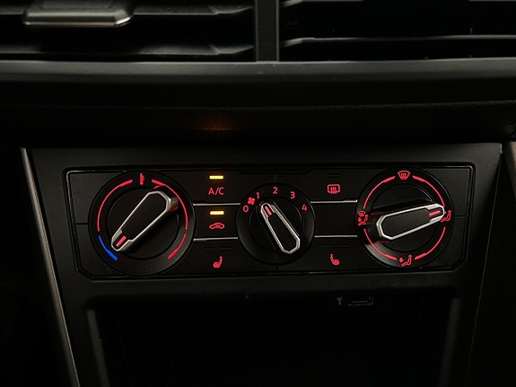 Volkswagen Polo 21 of 30